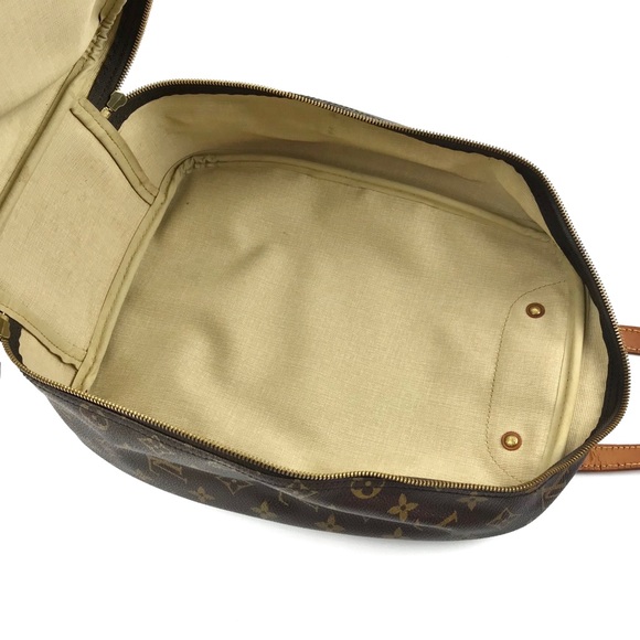 {Louis Vuitton} Monogram Excursion Travel Bag - Picture 8 of 8